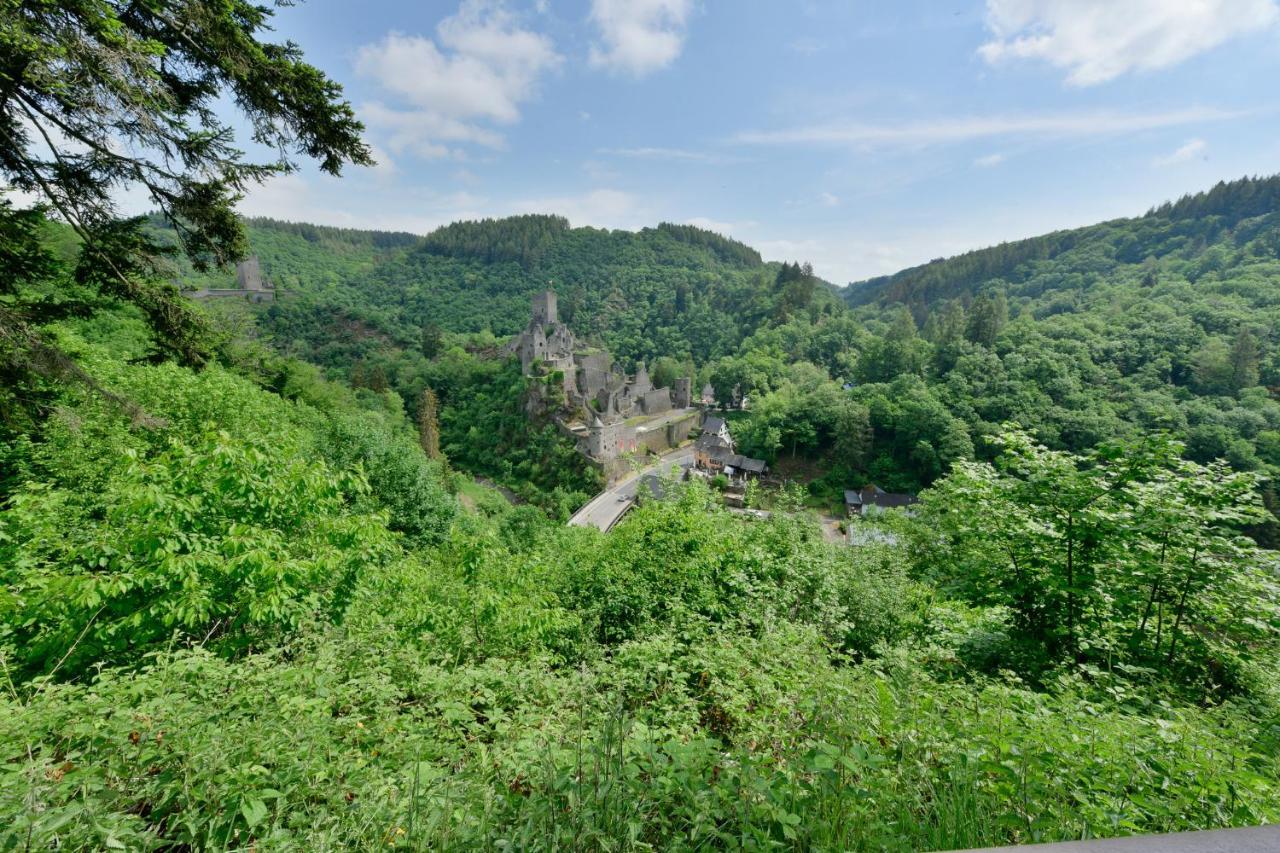Ferienwohnung Der Eifel Perle Manderscheid Exterior foto